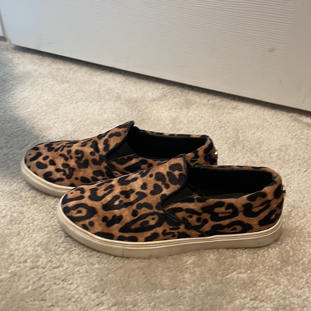 Velvet leopards slip on sneaker